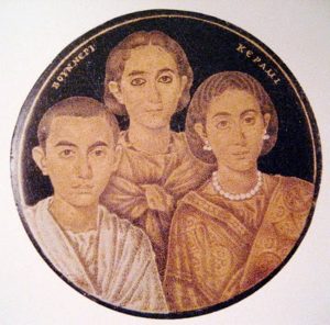 roman-family-portrait-4th-century